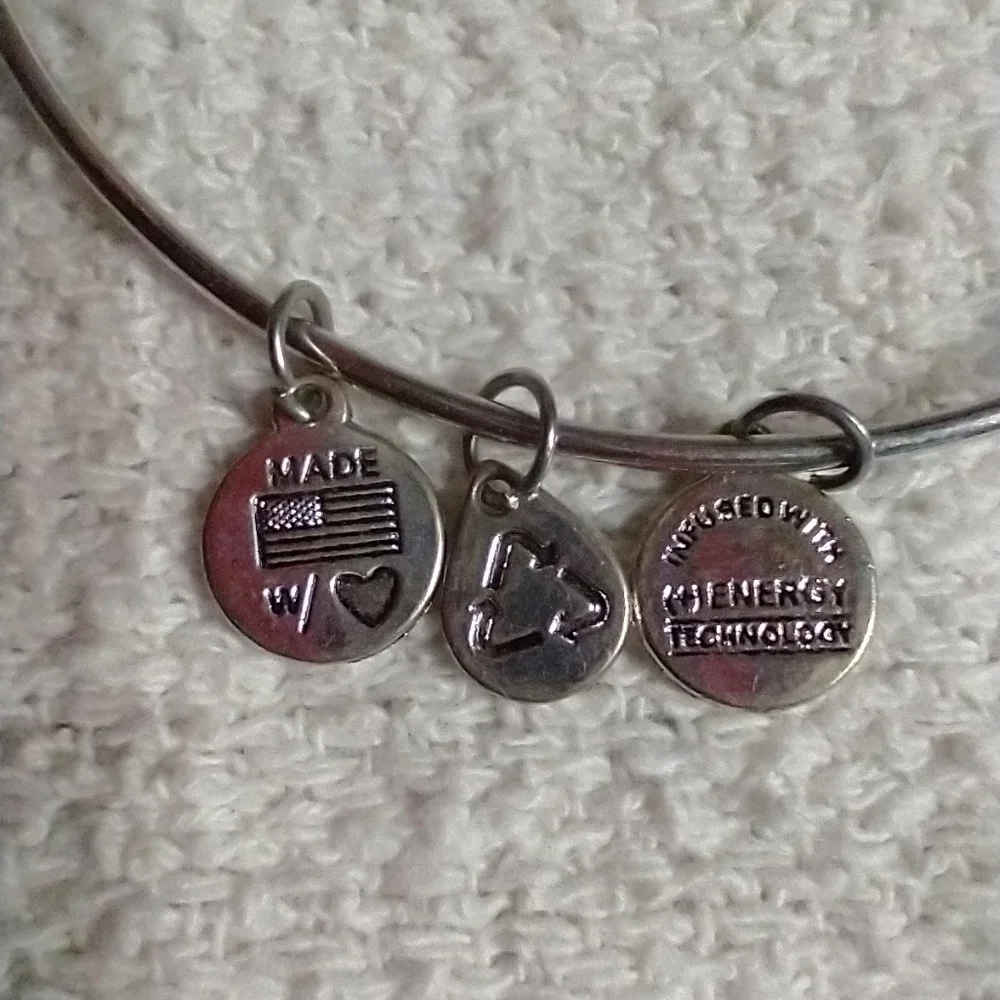 Silvertone infused with energy technology bracelet